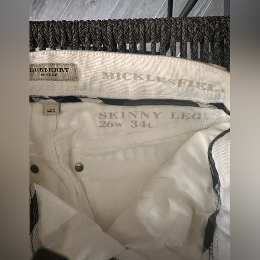 Burberry white skinny jeans
